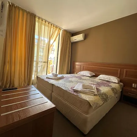 Avalon Apartament Nesebyr