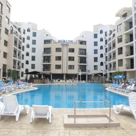 Apartament Avalon *